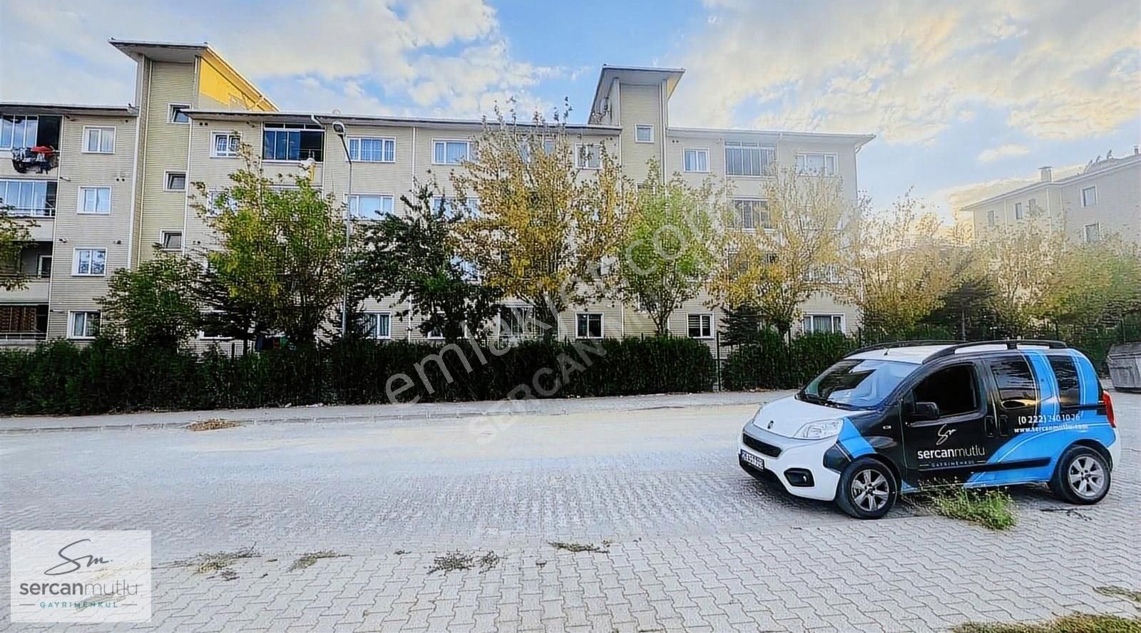 Tepebaşı Yaşamkent Satılık Daire Sercan Mutlu'dan Yaşamkent Mahallesinde 3+1 Lüks Bakımlı Daire !