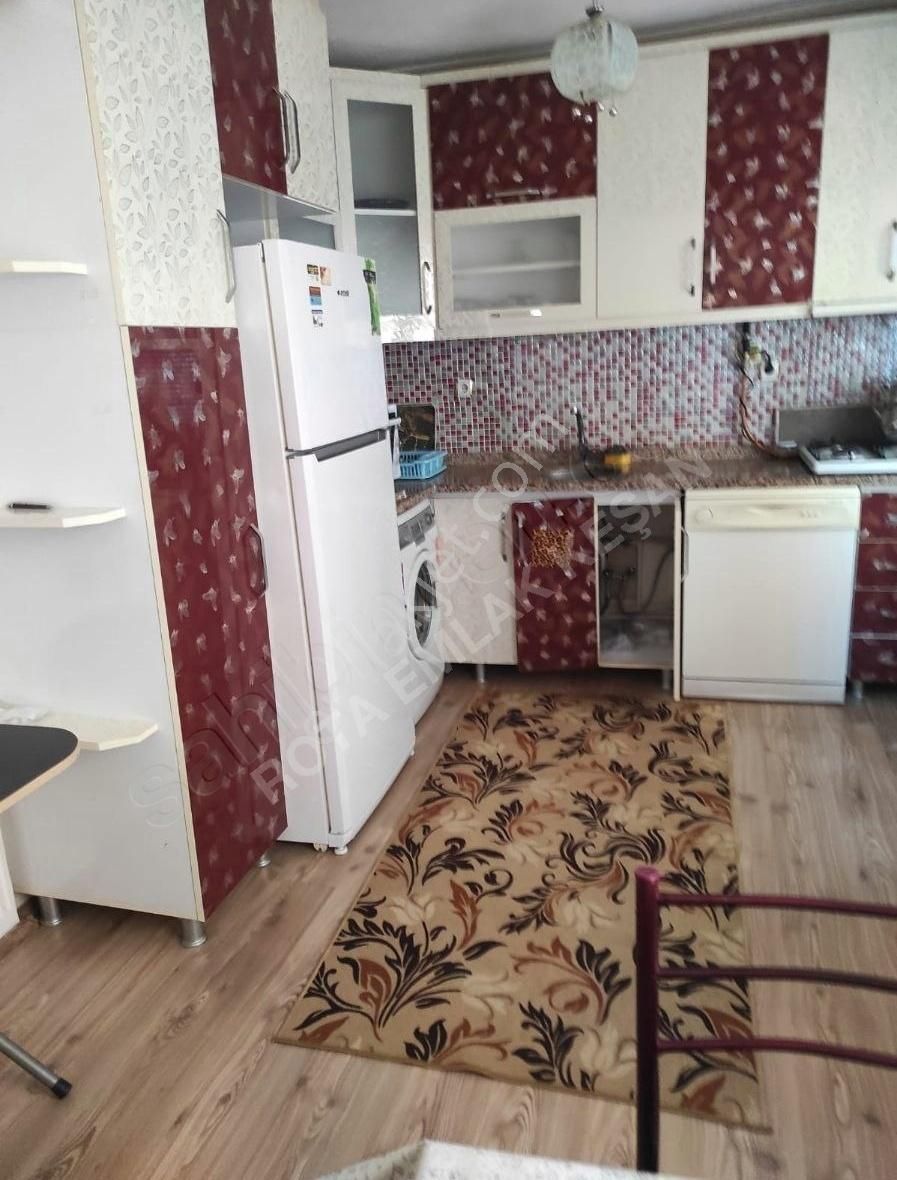 Keşan Yukarı Zaferiye Kiralık Daire Yukarı Zaferiye Mahallesinde Çarşı Merkezde Kiralık 2+1 Daire