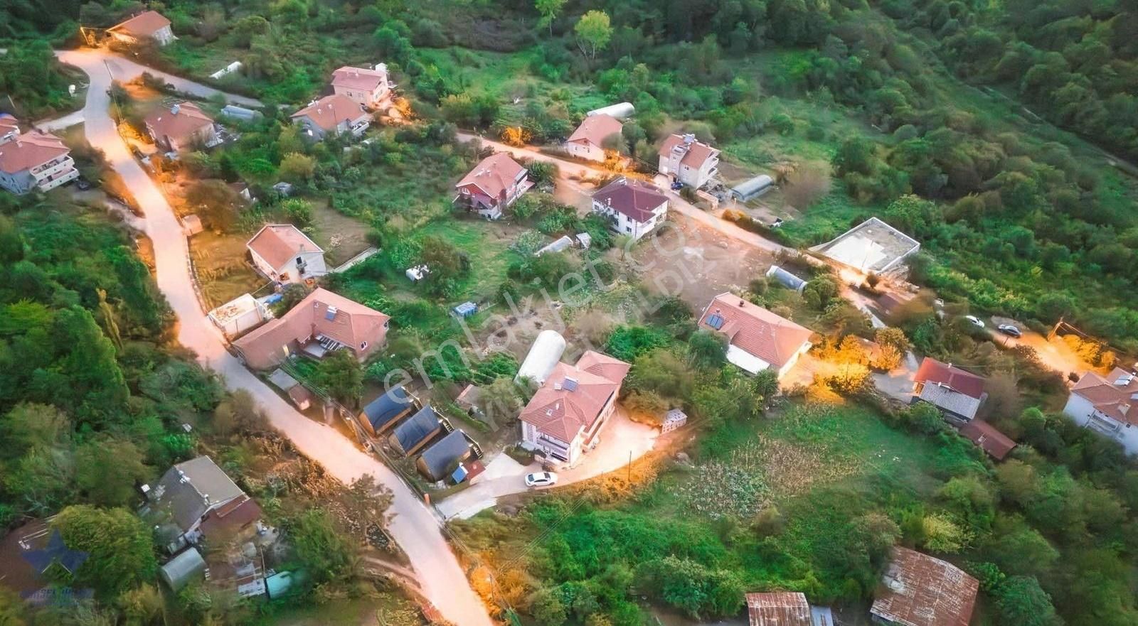 Amasra Gömü Köyü (Çınar Yolu) Satılık Konut İmarlı 386M2 2 KAT İMARLI AMASRADA DENİZ VE DOĞA MANZARALI SATILIK ARSA