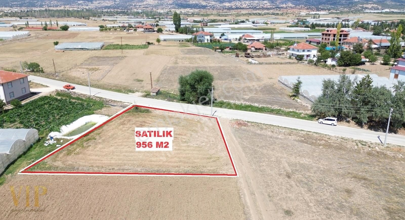 Elmalı Bozhüyük Satılık Tarla VIP GAYRİMENKUL ' den Müstakil Ev vey Yatırım İçin İdeal Arazi