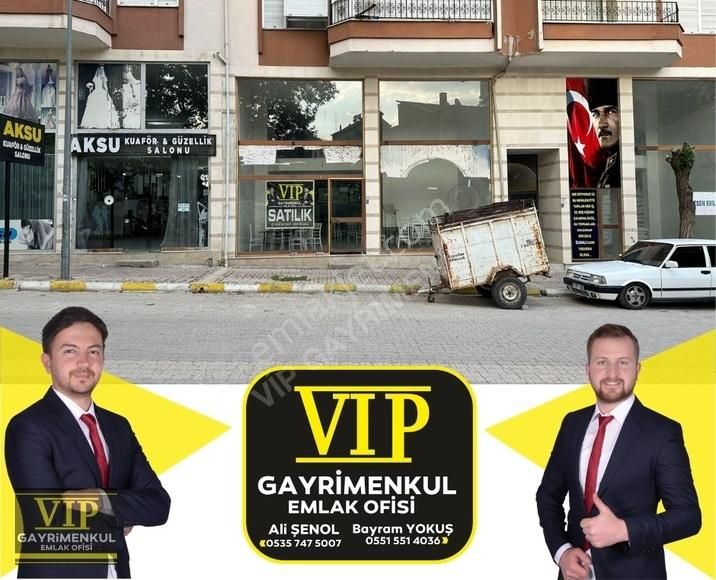 Elmalı Karyağdı Satılık Dükkan & Mağaza VIP GAYRİMENKUL' den Çarşı Merkezde SATILIK 3 Katlı Dükkan