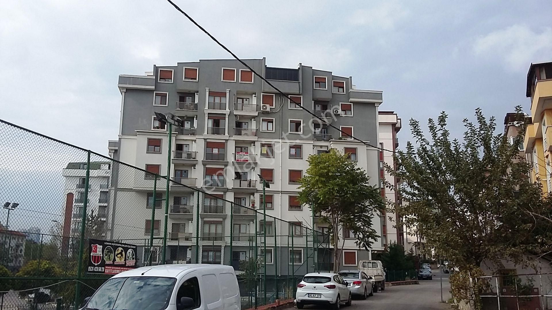 Pendik Sapan Bağları Satılık Daire  PENDİK,TE DENİZ MANZARALI ARA KAT DAİRE