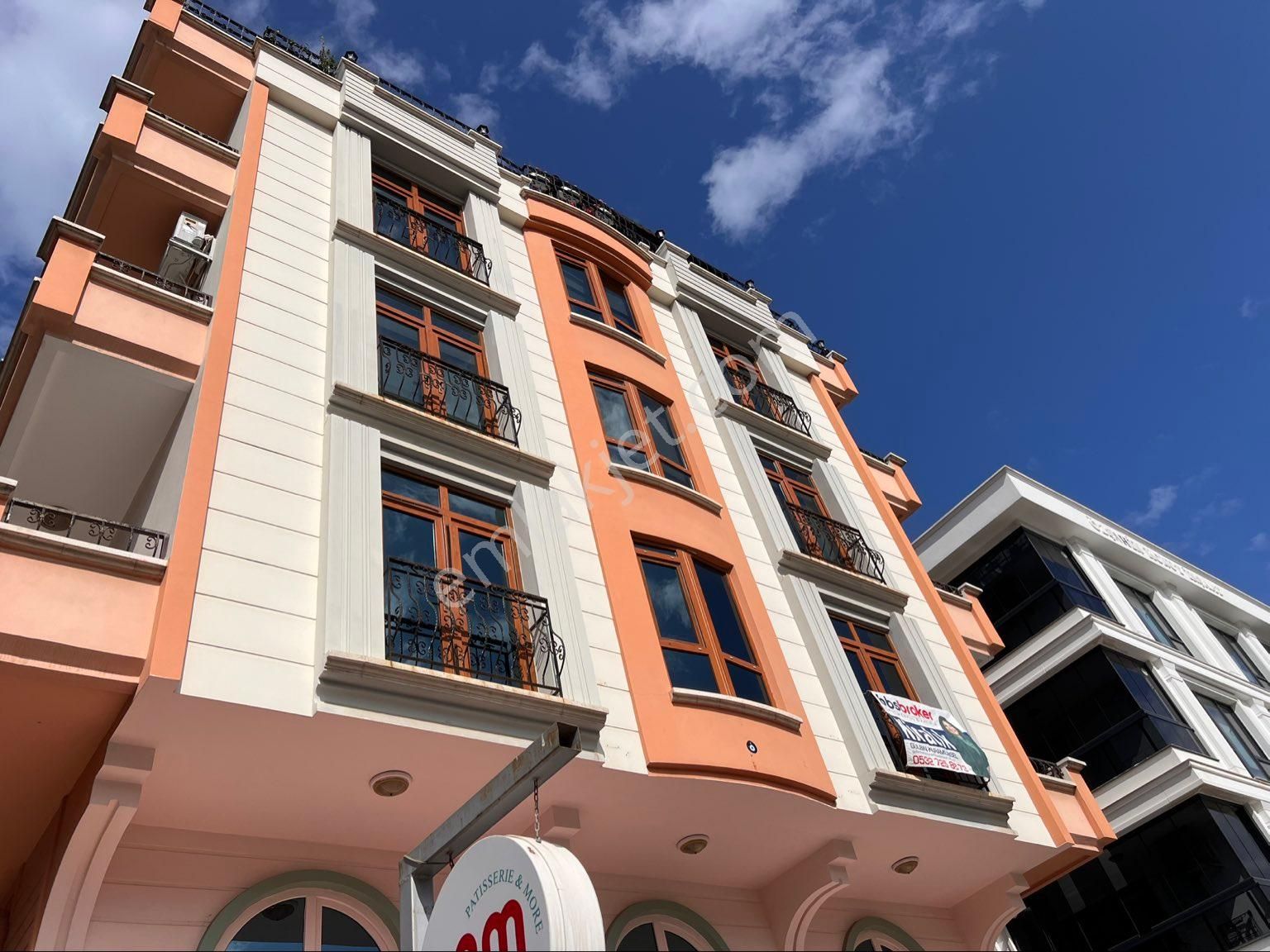 Atakum Cumhuriyet Kiralık Ofis BBSBROKER' dan Atatürk Bulvarına Cephe KİRALIK TİCARİ OFİS BÜRO