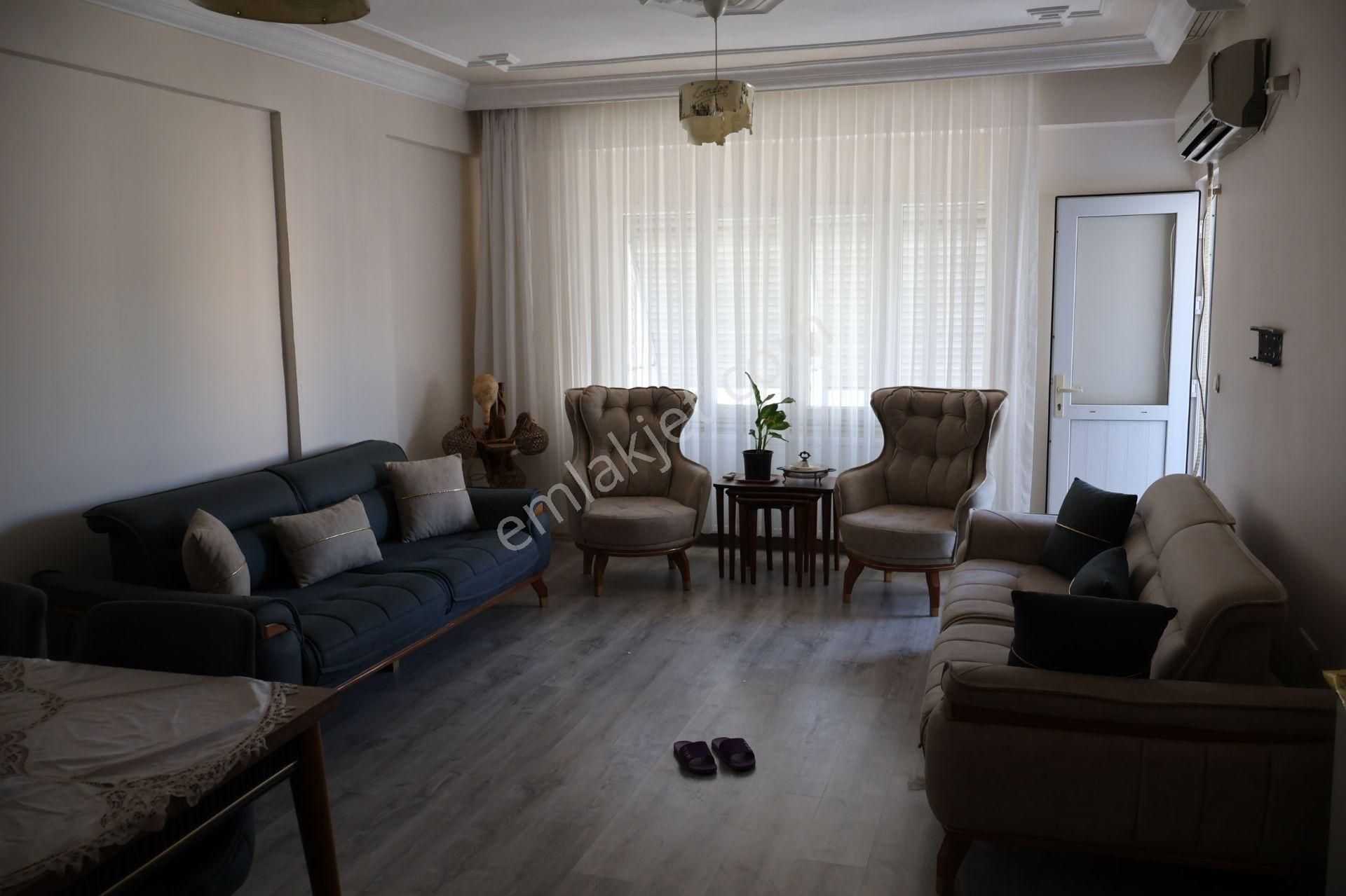 İskenderun Barbaros Satılık Daire  İSKENDERUN BARBOROS MAHALLESİNDE DOĞALGAZLI SATILIK 3+1 DAİRE