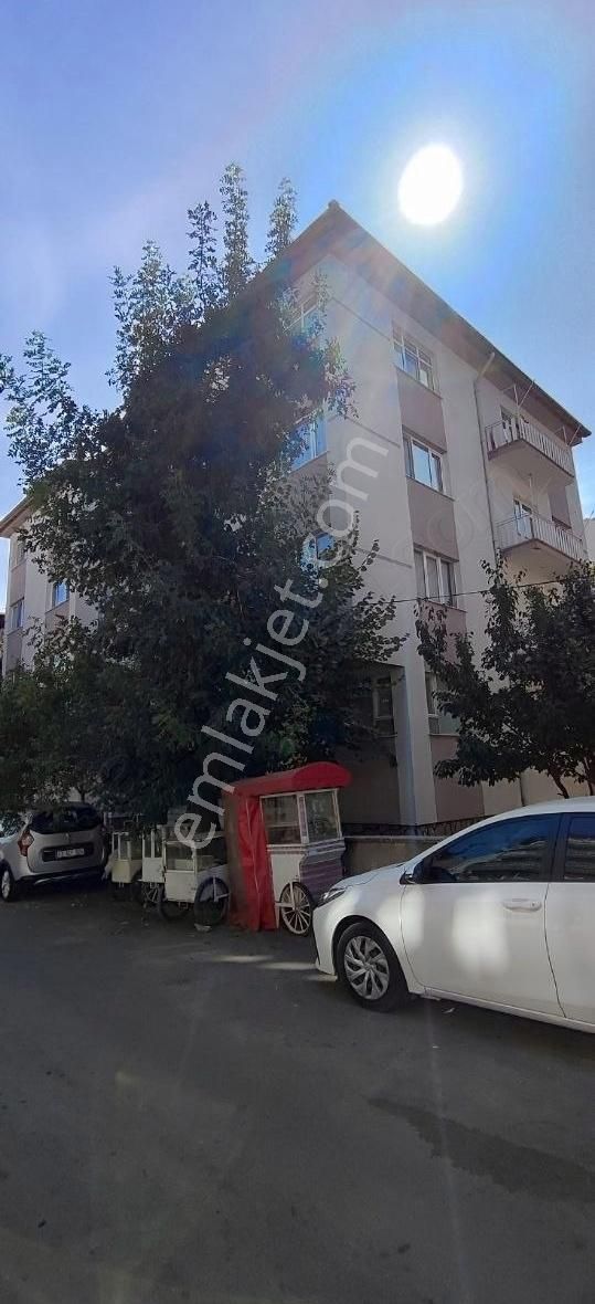 Asel'den Fatih Mah. 3+1 Arakat Nezih Daire - Görsel 16