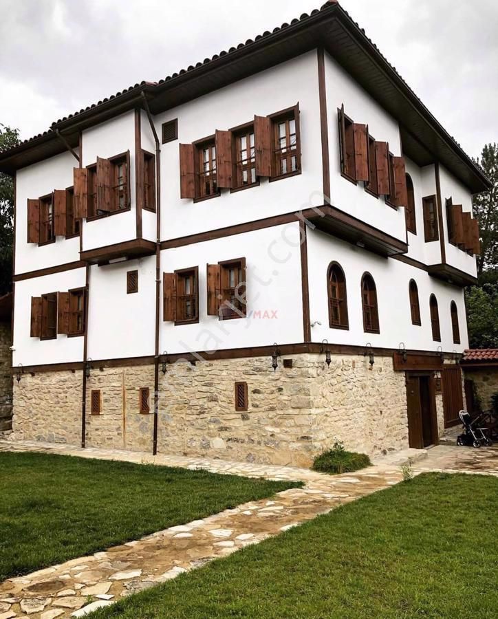 Safranbolu Babasultan Satılık Köşk SAFRANBOLU TARİHİ ÇARŞIDA SATILIK EŞSİZ MİMARİLİ FAAL KONAK OTEL