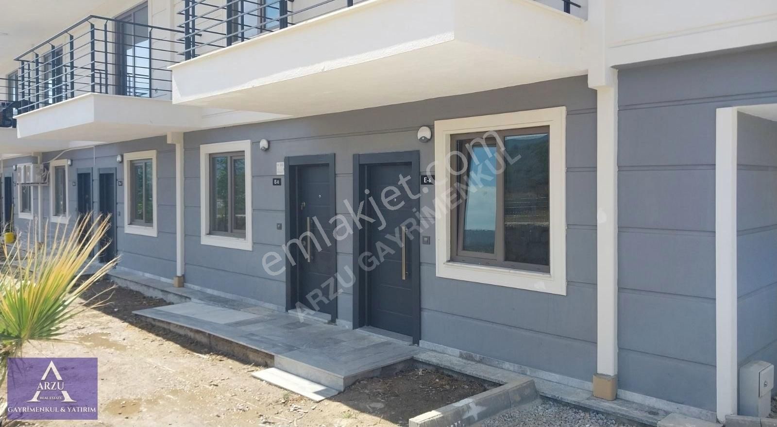 Milas Kazıklı Satılık Daire BODRUM HAVAALANINA 35DK YATIRIMLIK YAZLIK DAİRE