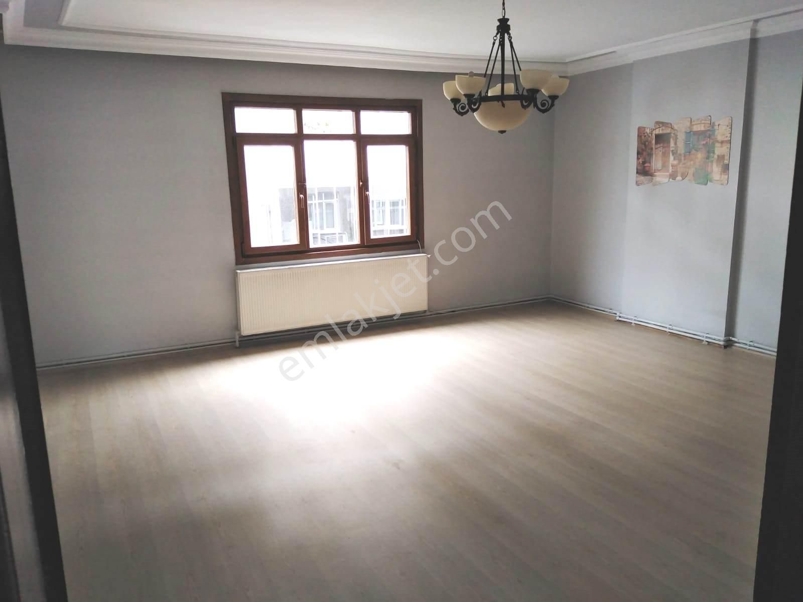 Pendik Esenyalı Hastaneye Yakın Kiralık Daire KİRALIK DAİRE PENDİK ESENYALI MAHALLESİ 