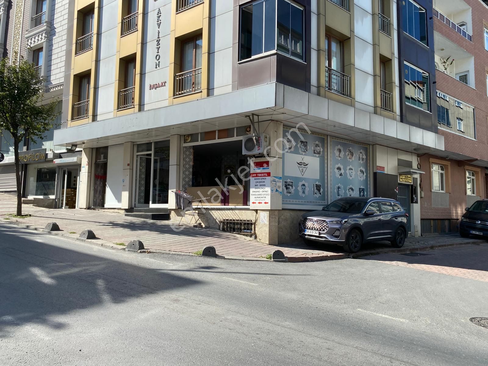 Sultangazi Uğur Mumcu Satılık Dükkan & Mağaza  REMAX ALA'DAN UĞURMUMCU MAH.G CADDESİ'NDE SATILIK DEPOLU DÜKKAN