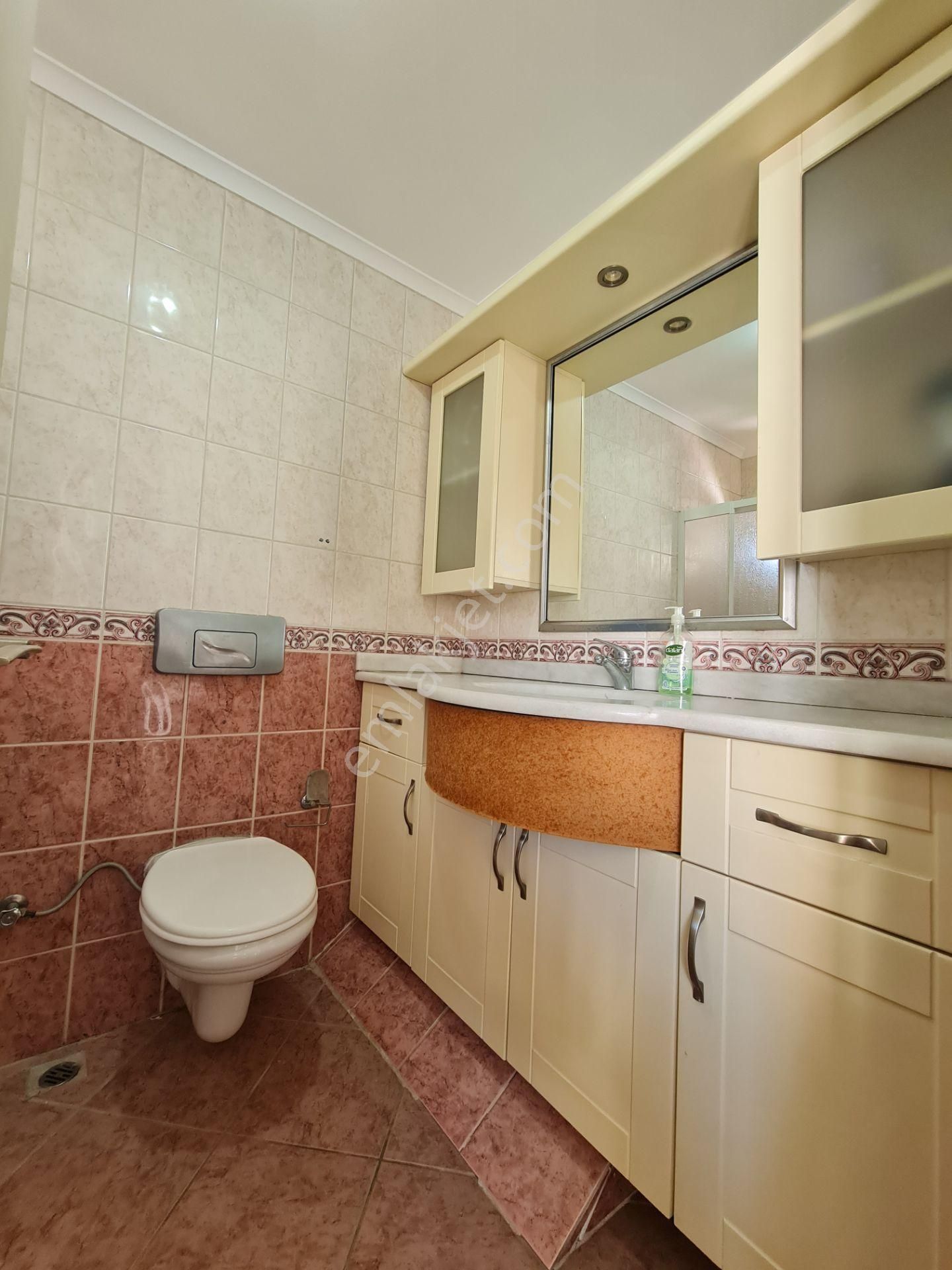 Goldhouse Dan Satılık Site İçerisinde Fırsat Havuzlu Villa - Görsel 24