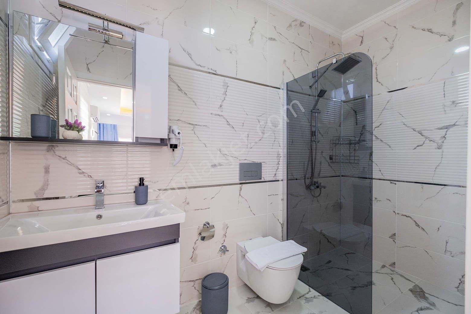 Fethiye Çiftlik Te Müstakil Havuzlu Full Eşyalı Uzun Dönem Kiralık Villa - Görsel 18