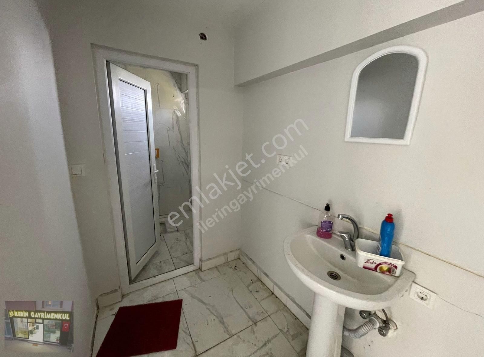 Hendek Yeni Kiralık Dükkan & Mağaza YENİ MAHALLE YILDIRIM BEYAZIT CADDESİNDE 420 M² DÜKKAN