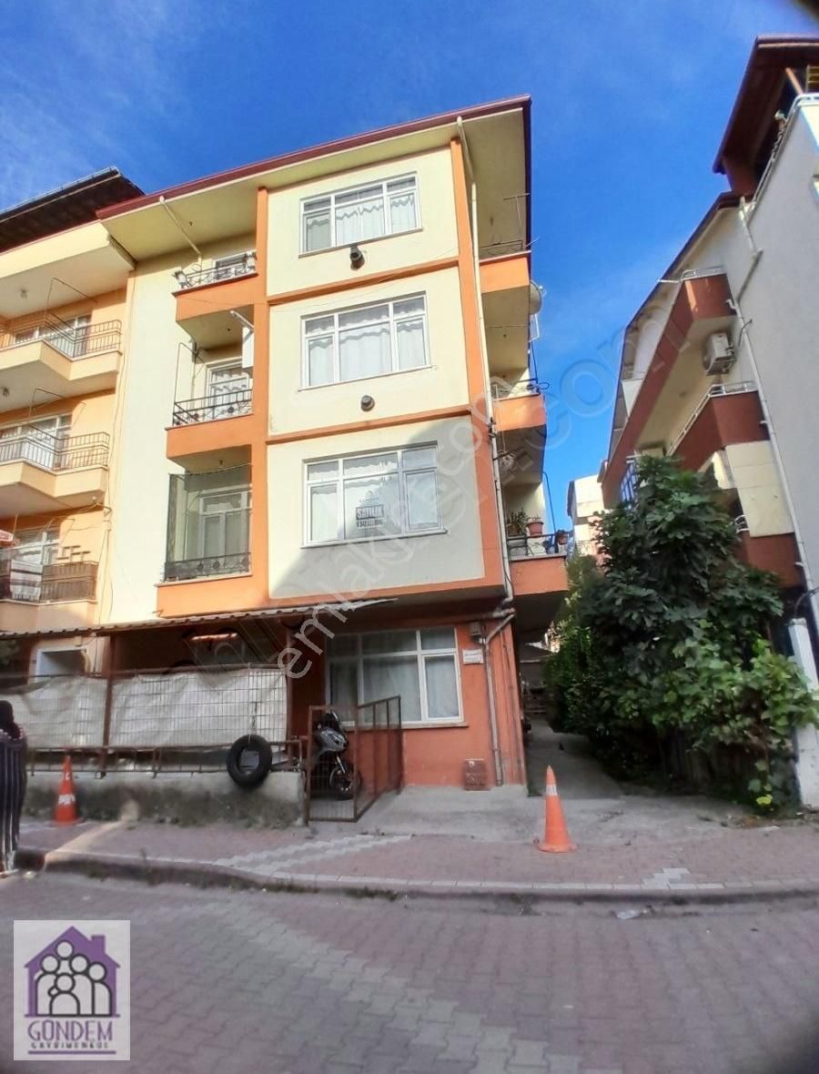 İzmit Kadıköy Satılık Daire KADIKÖY BAĞDAT CADDESİN DE 2+1 SATILIK DAİRE