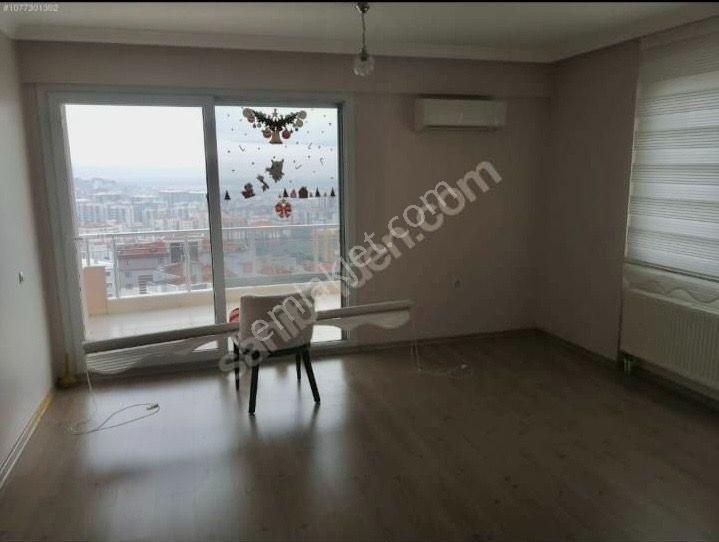 Menemen İstiklal Satılık Daire  EGEKENT 2 ' DE, ŞEHİR VE OVA MANZARALI SATILIK 3+1 DAİRE