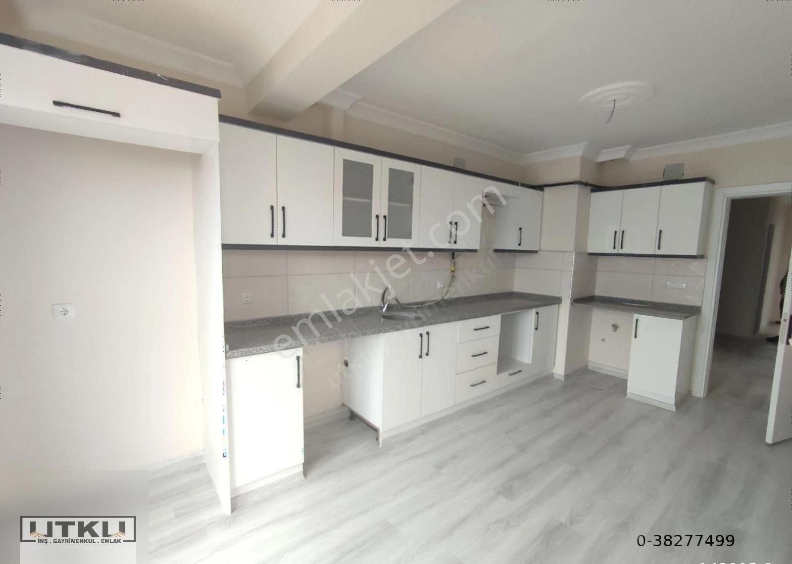 Utku Gayrimenkulden Cumhuriyet Mahallesinde 3+1 Daire - Görsel 3