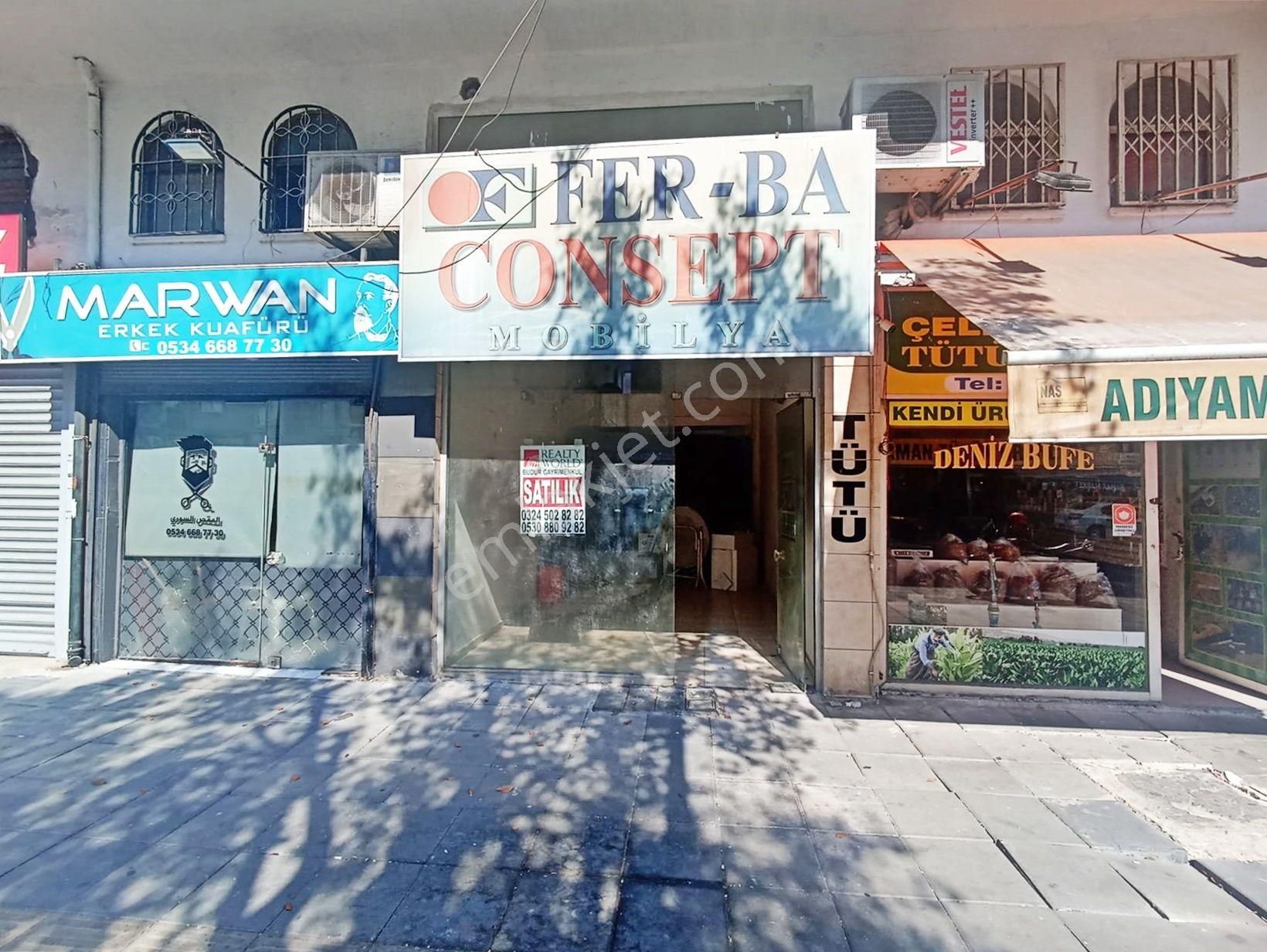 Rw Budur’dan İstiklal Caddesi Üzeri 685 M2 Depolu Satılık Dükkan - Görsel 3