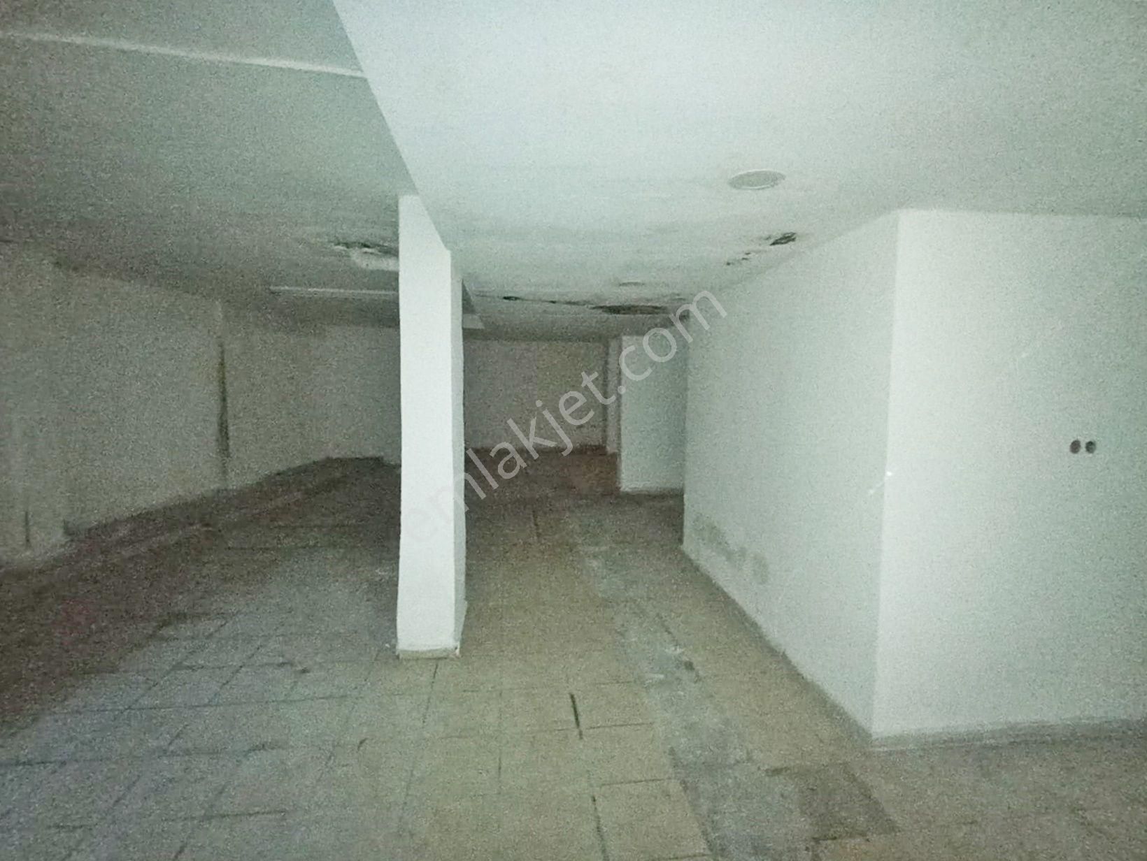 Rw Budur’dan İstiklal Caddesi Üzeri 685 M2 Depolu Satılık Dükkan - Görsel 10