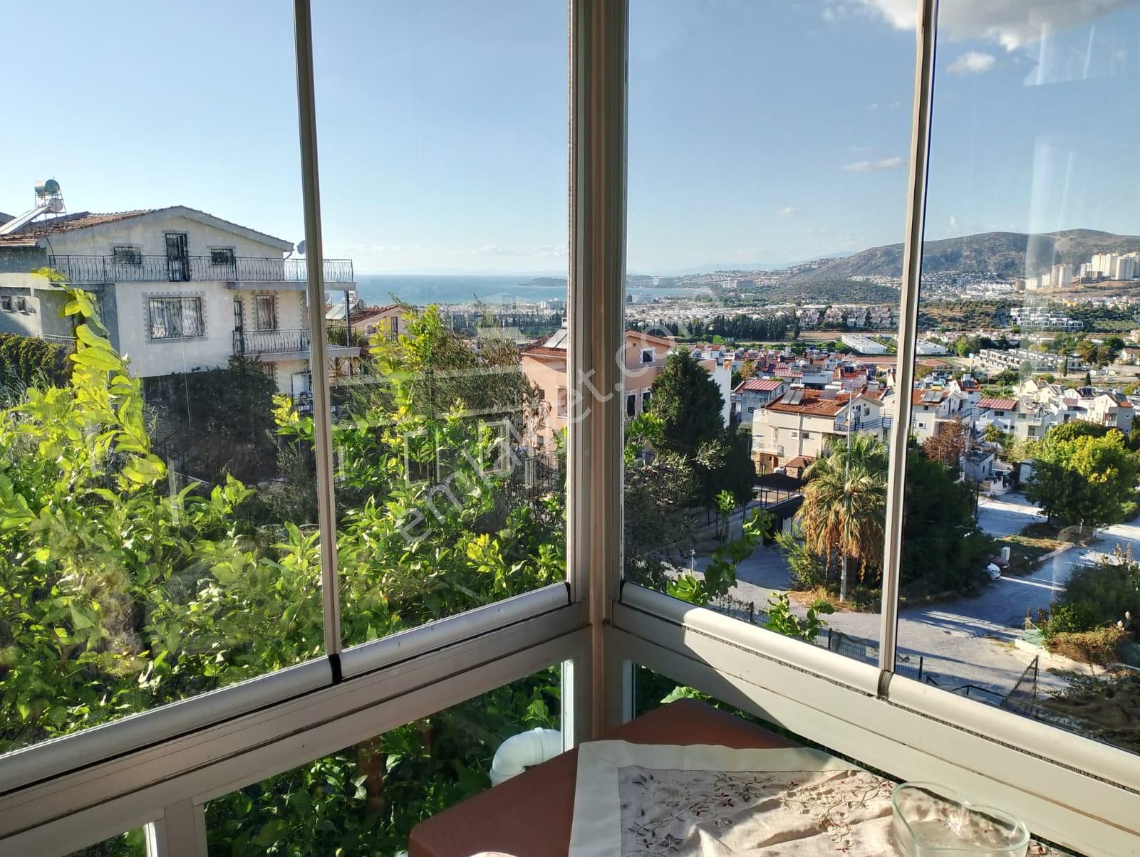 Kuşadası Soğucak Kiralık Villa  KUŞADASI SOĞUCAKTA FULL EŞYALI 4+1 KİRALIK VİLLA