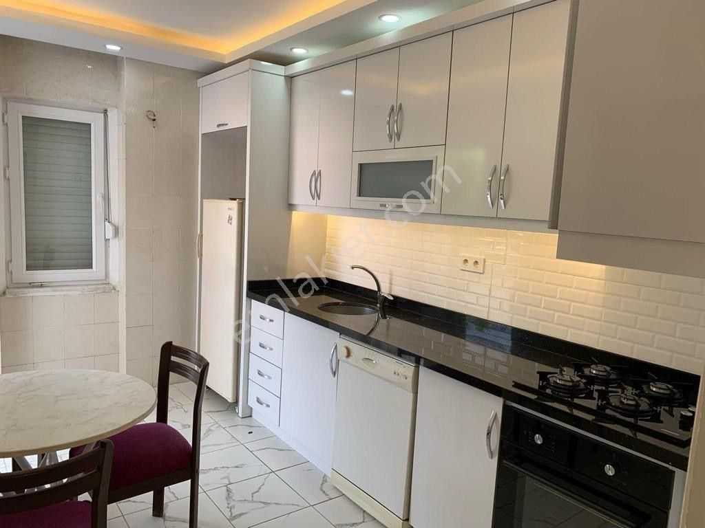 Alanya Çarşı Kiralık Daire  KİRALIK EŞYALI ASANSÖRLÜ 2. KAT 2+1 DAMLATAŞ TA DENİZE 300 METRE CADDE ÜSTÜ DAİRE