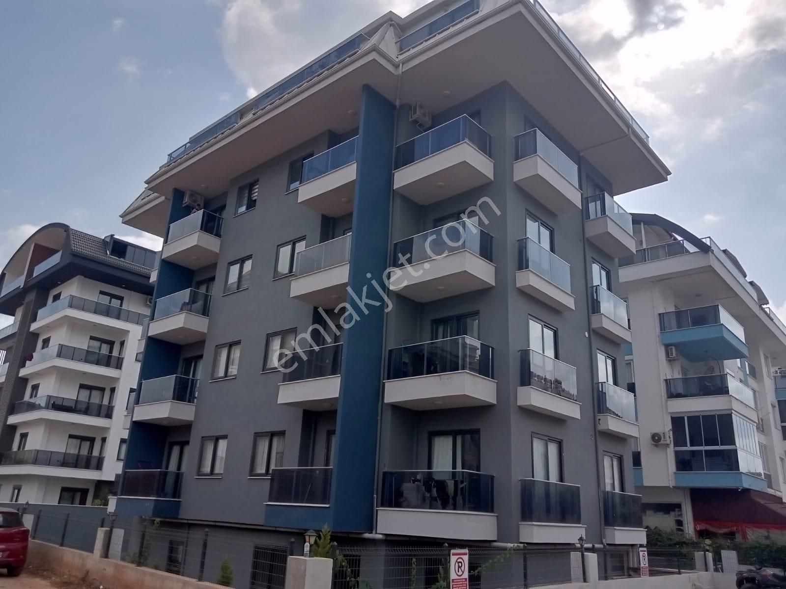 Alanya Oba Kiralık Residence  7141 13,000 TL OBA BÖLGESİNDE 1+1 EMLAK TİPİ DAİRE   BOŞ DAİRE KİRALIKTIR