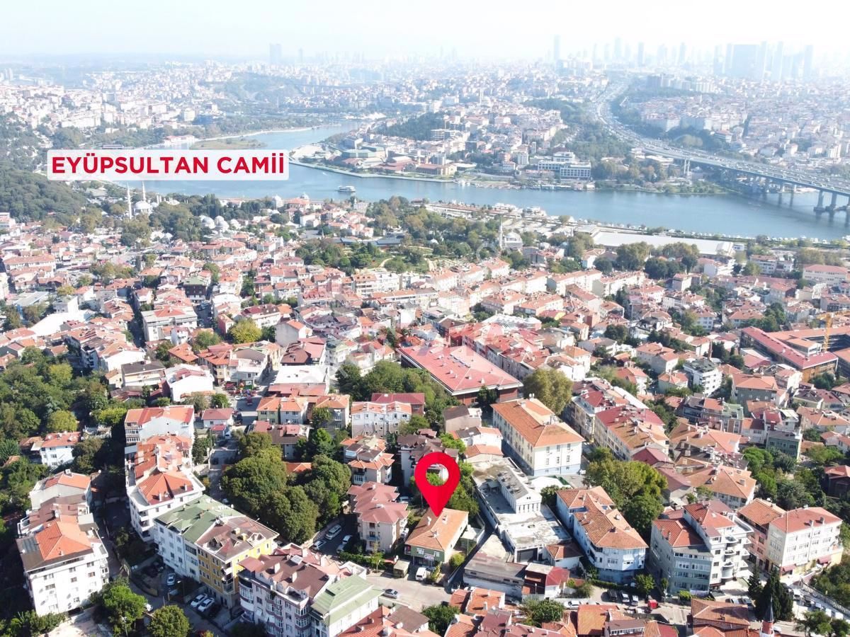 Eyüpsultan Nişancı Satılık Konut İmarlı Eyüpsultan'da Satılık 500m2 Arsa Ve Komple Bina