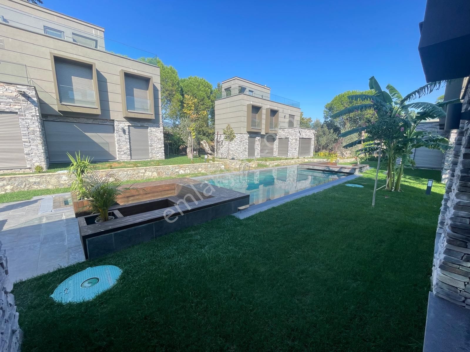 Sabri Pınarbaşı'dan Güre'de Eşsiz Mimarili Satılık Müstakil Villa - Görsel 8
