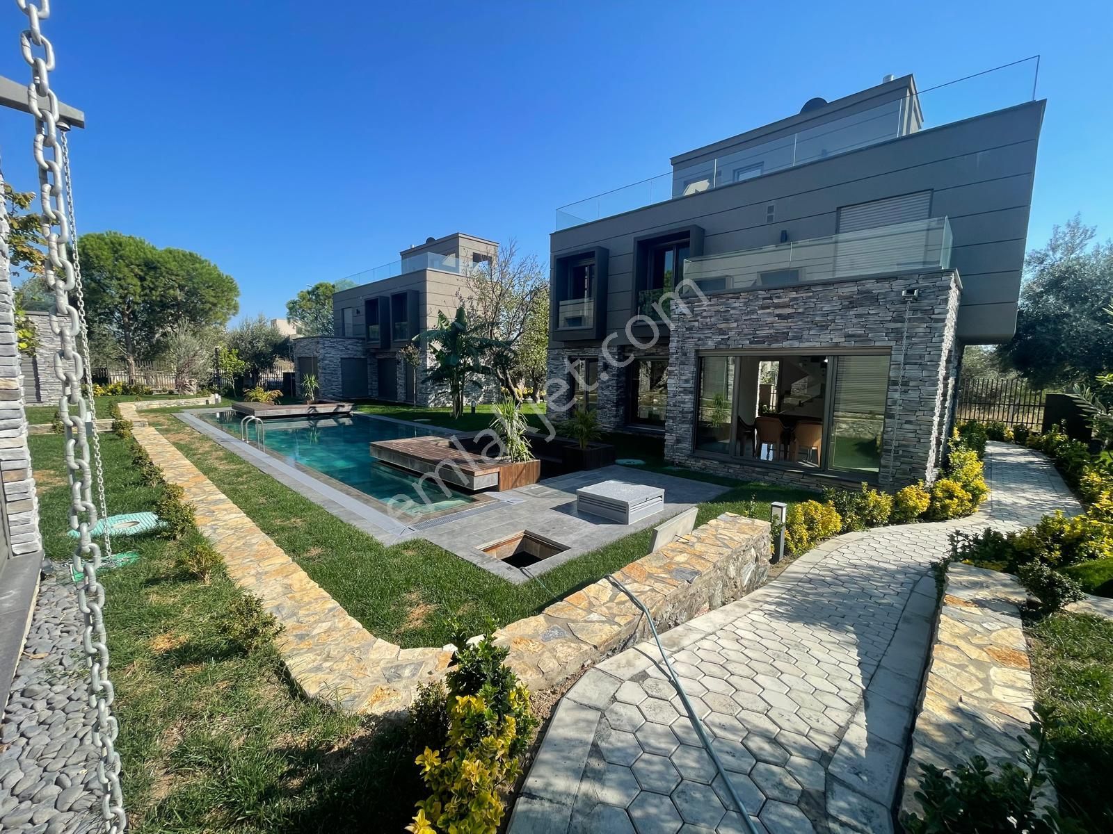 Sabri Pınarbaşı'dan Güre'de Eşsiz Mimarili Satılık Müstakil Villa - Görsel 7