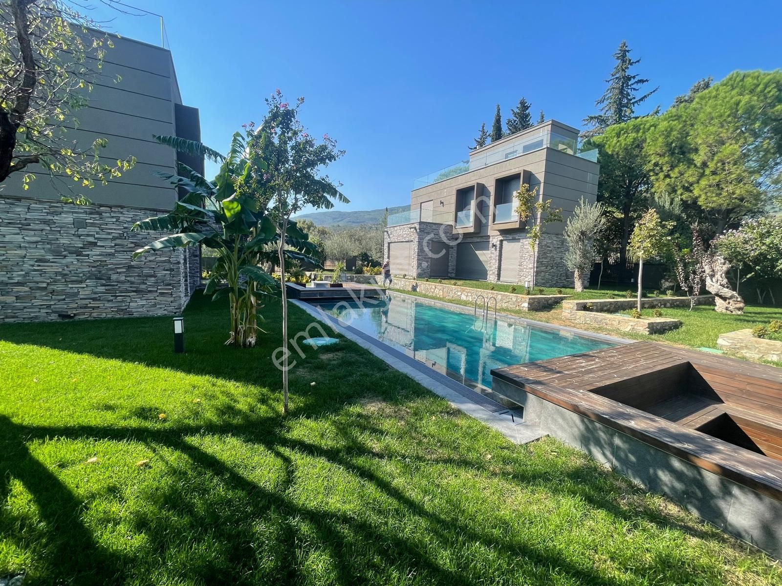 Sabri Pınarbaşı'dan Güre'de Eşsiz Mimarili Satılık Müstakil Villa - Görsel 5