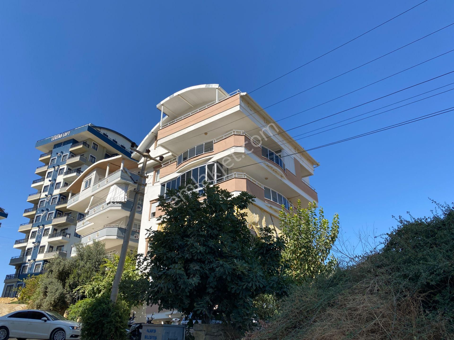 Alanya Avsallar Satılık Daire  AVSALLAR MH KATTA TEK DAİRE 3+1 SATILIK DUBLEKS DAİRE