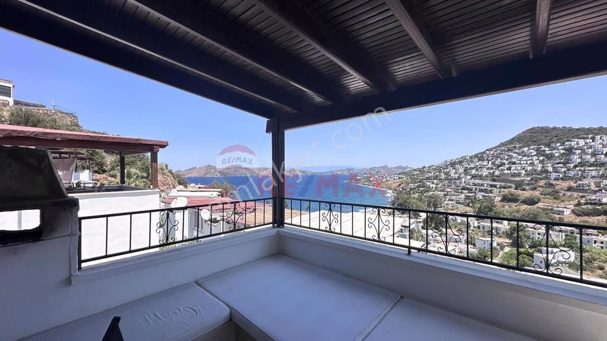 Bodrum Geriş Kiralık Villa Yalıkavak Geriş'te Deniz Manzaralı Ve Denize Yakın Yıllık Kiralık Dubleks