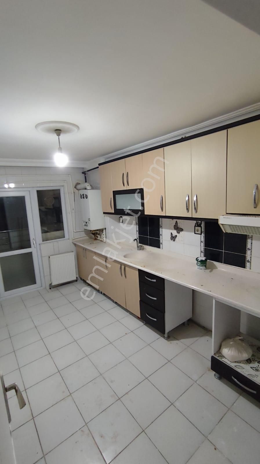 Ankara Satlık 3+1 Bostancık Mh. Mamak Bostancık Cad. 1.kat Asansörlü