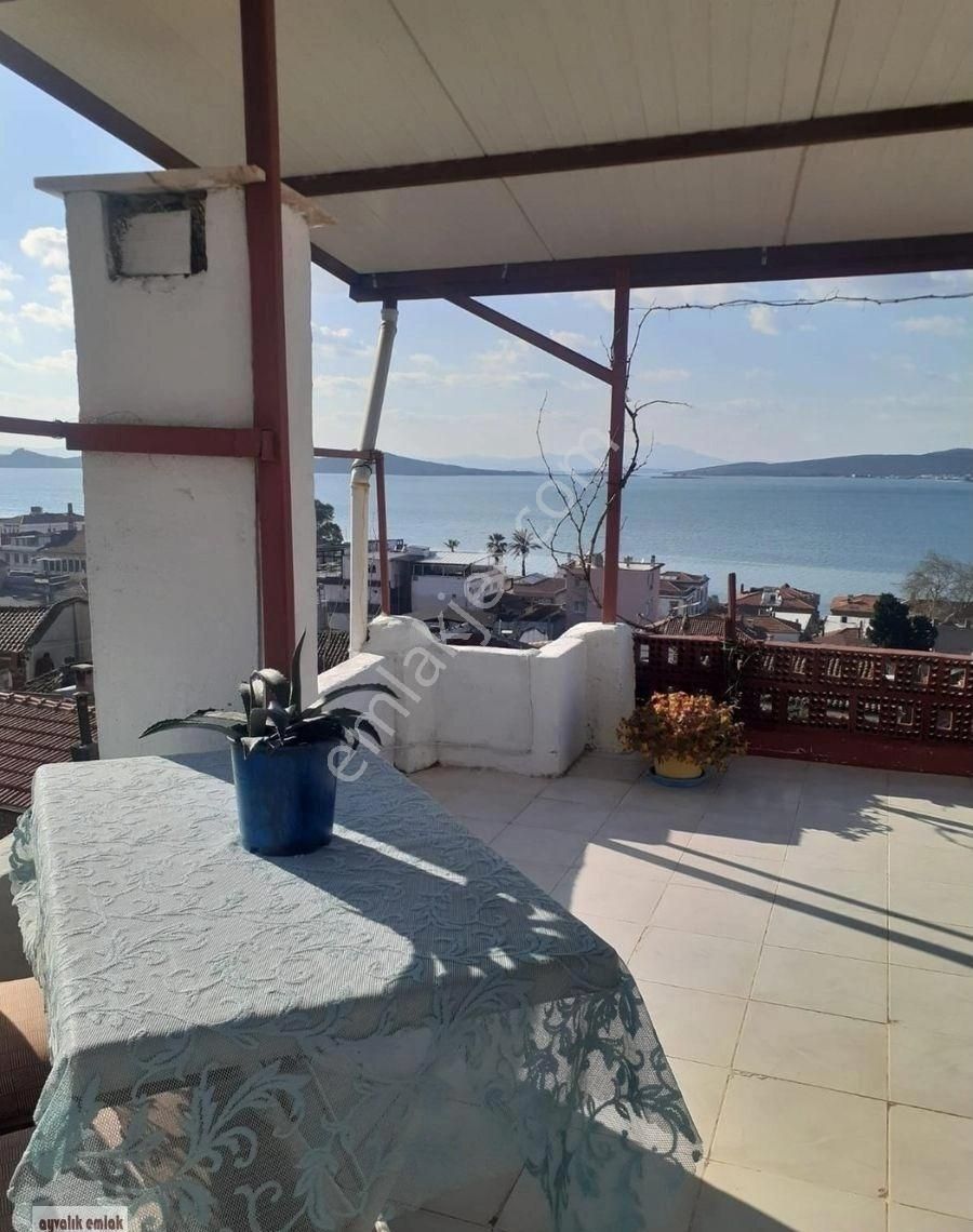 Sakarya Mahallesinde Kapanmaz Deniz Manzaralı Müstakil Ev - Görsel 17