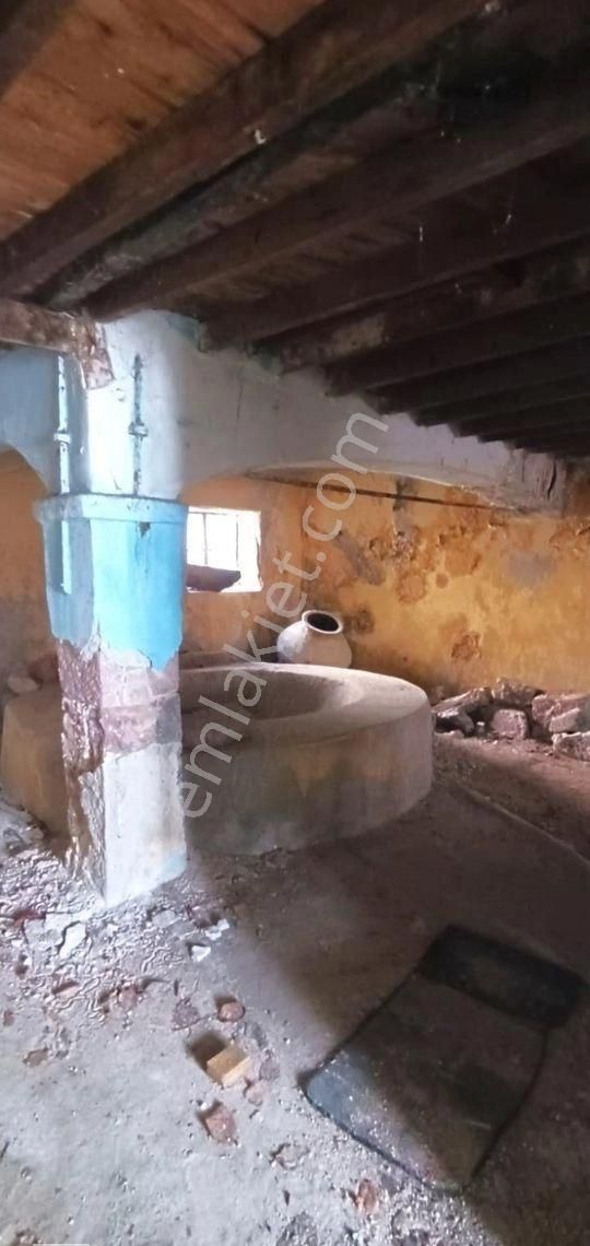 Butik Otel Yapmaya Uygun Tescilli Bahçeli Ev - Görsel 15