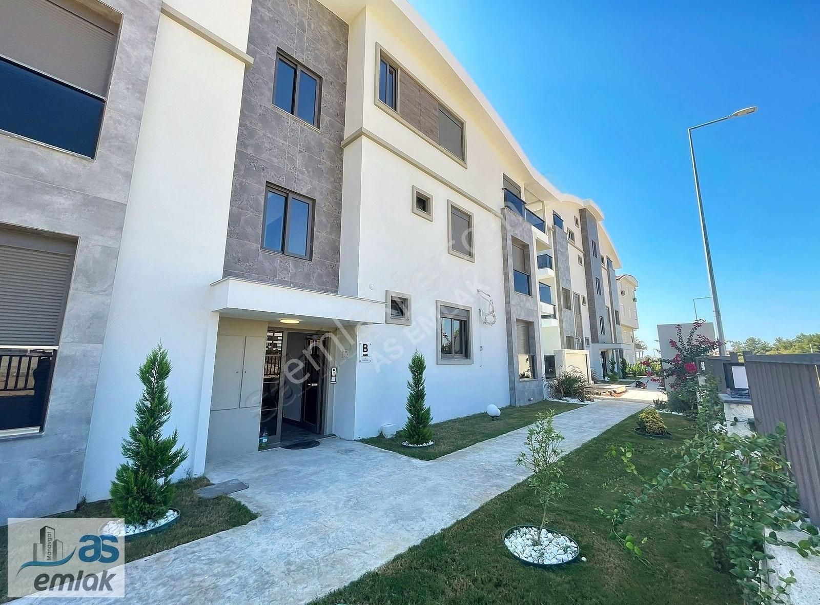 Manavgat Ilıca Satılık Daire ILICA MAH 1+1 DAİRE SIFIR HAVUZLU GÜVENLİKLİ SİTEDE SATILIK