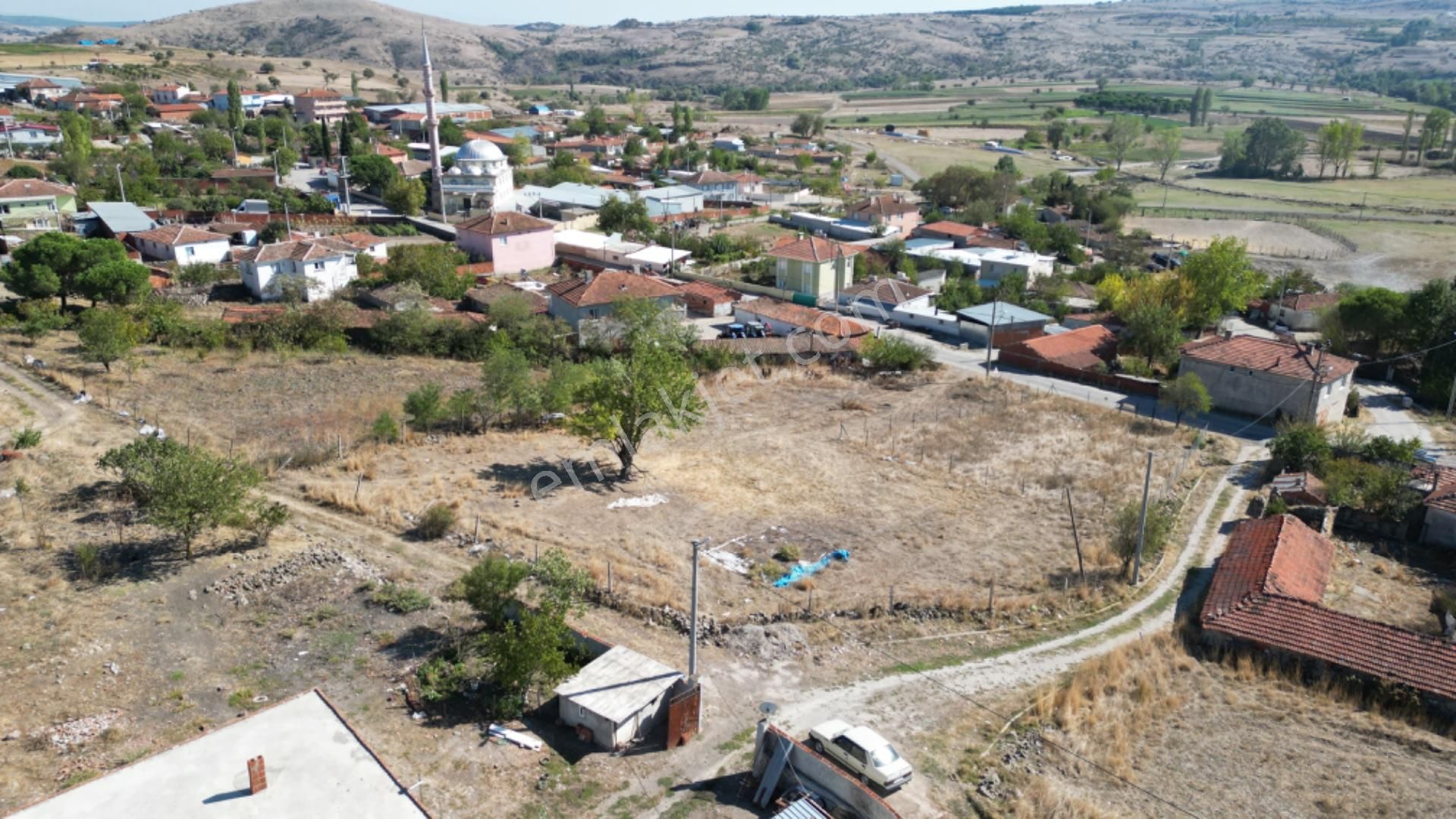 Karesi Fethiye Satılık Tarla Fethiyede 408 M² Villa İmarlı Köşe Parsel Satılık Arsa