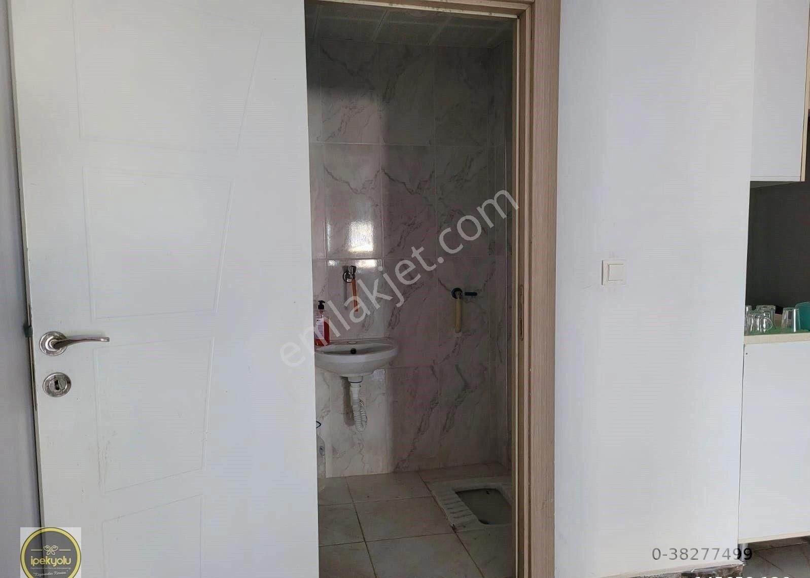 İpekyolu Gayrimenkul'den Kurtuluş'ta120m2 Satılık İşyeri - Görsel 6