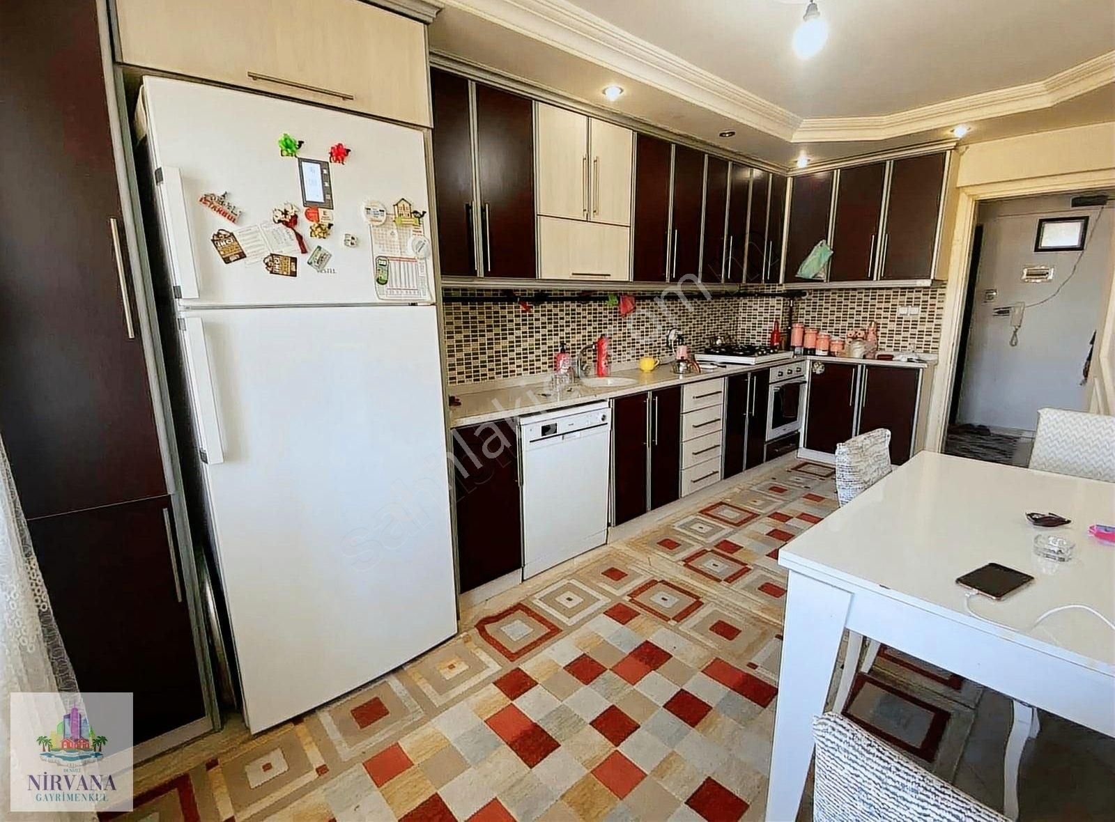 Merkezefendi Selçuk Bey Satılık Daire SELÇUKBEY MAH. MUHTARLIĞA ÇOK YAKIN SATILIK DAİRE 3+1 170 m²