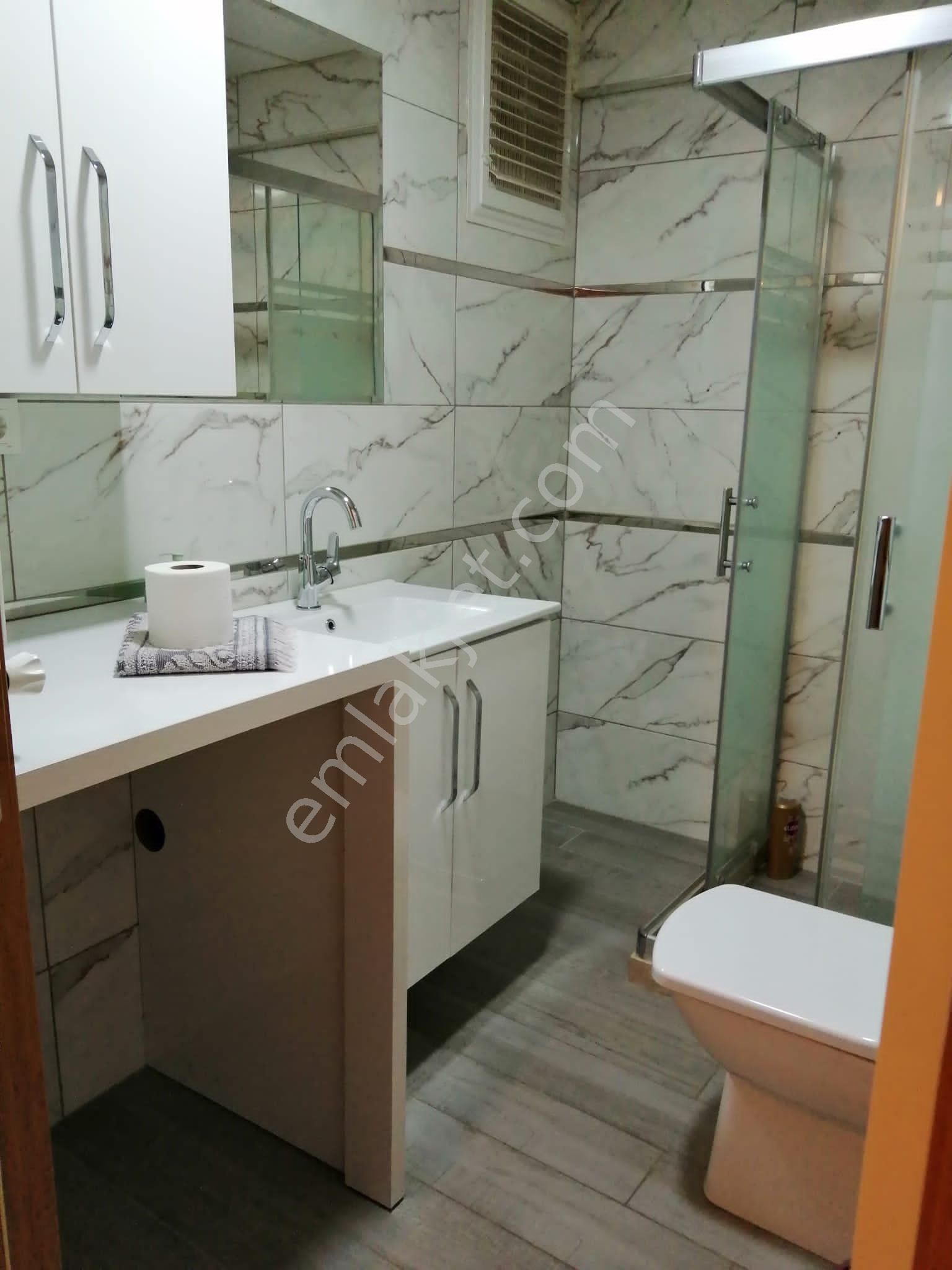Menemen Çarşı Günlük Kiralık Apart Ev - Görsel 15