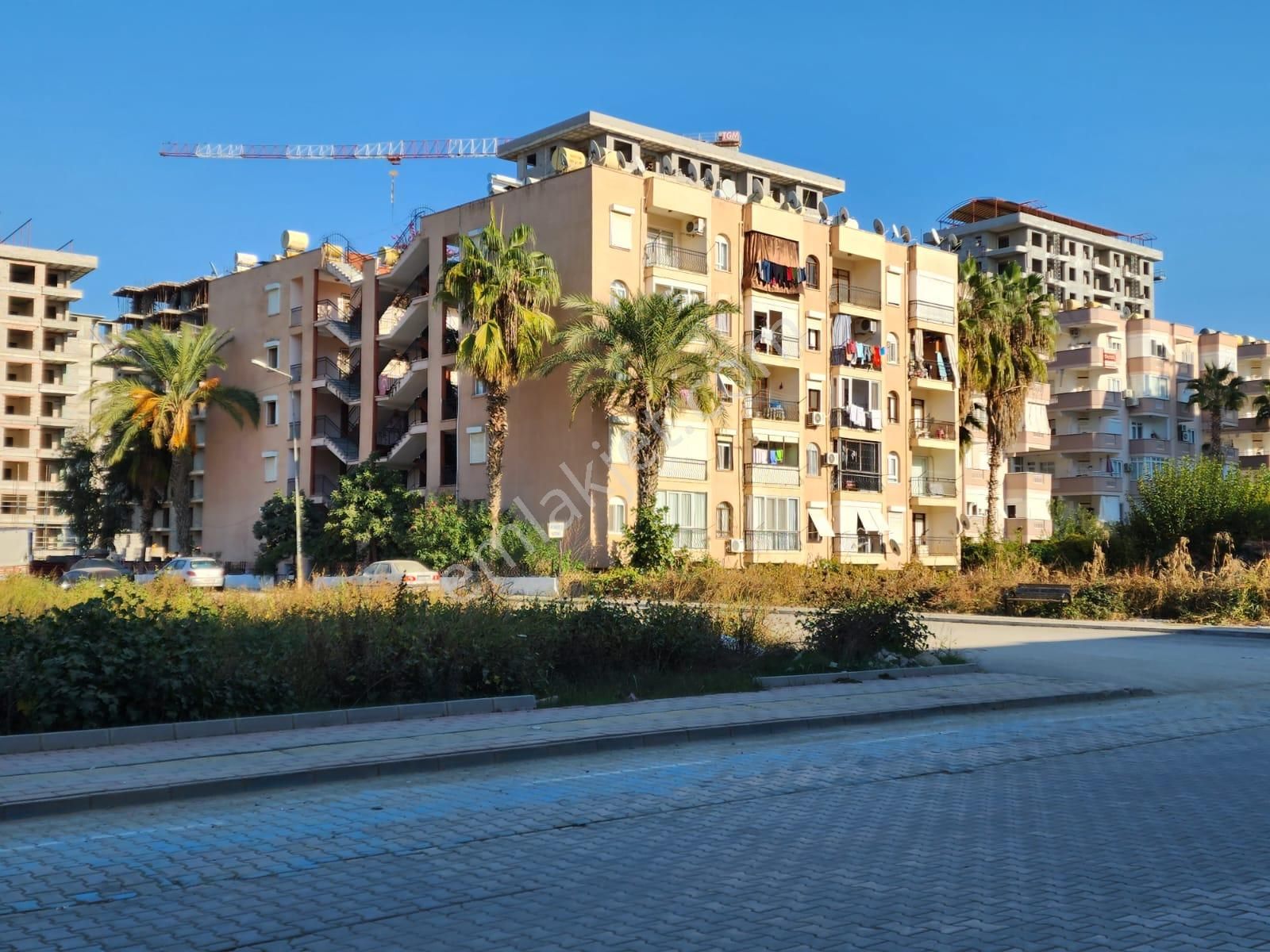 Alanya Mahmutlar Satılık Daire  SÜMER 1 SİTESİ MAHMUTLAR ALANYA SATILIK 2+1 BOŞ GÜNEY CEPHE 1.850.000 TL