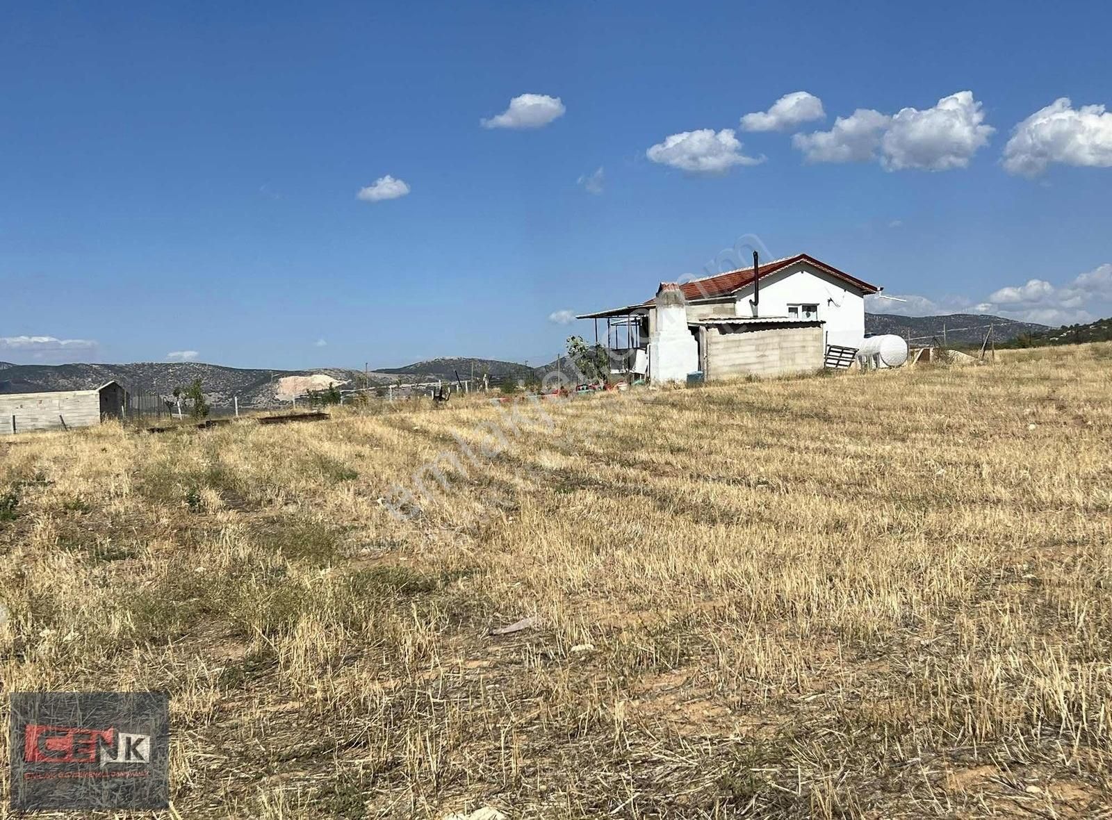 Isparta Merkez Küçükgökçeli Köyü Satılık Tarla ISPARTA MERKEZ KÜÇÜK GÖKÇELİ SATILIK BAHÇE EVİ