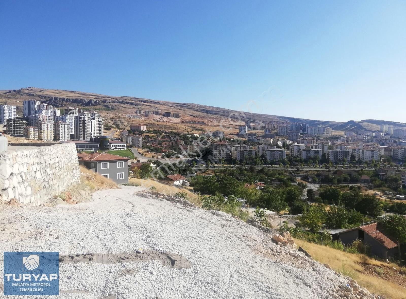 Battalgazi Üçbağlar Satılık Villa İmarlı TURYAP METROPOL'DEN YILDIZTEPE'DE VİLLA İMARLI 979m2 ARSA