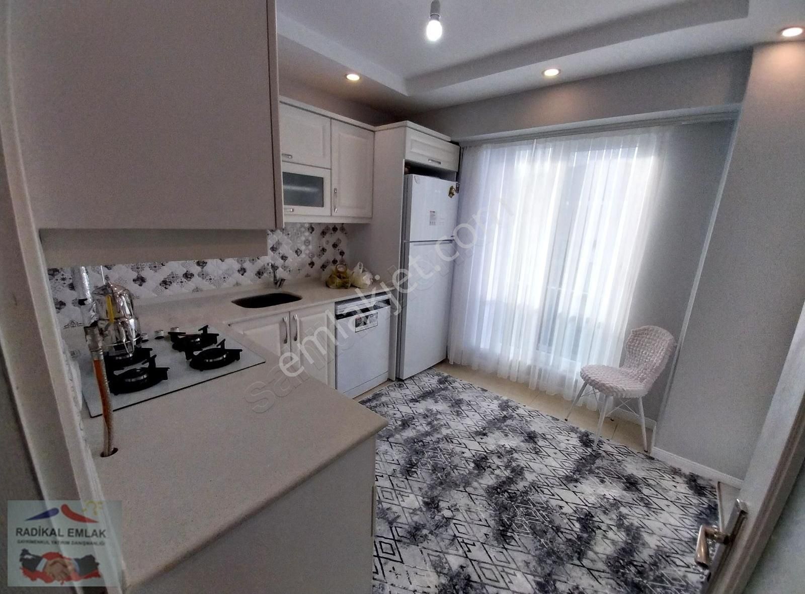 Adapazarı Yağcılar Satılık Daire YAĞCILAR MAH.3+1 SALON 135M2 YERDEN ISITMALI SATILIK DAİRELER