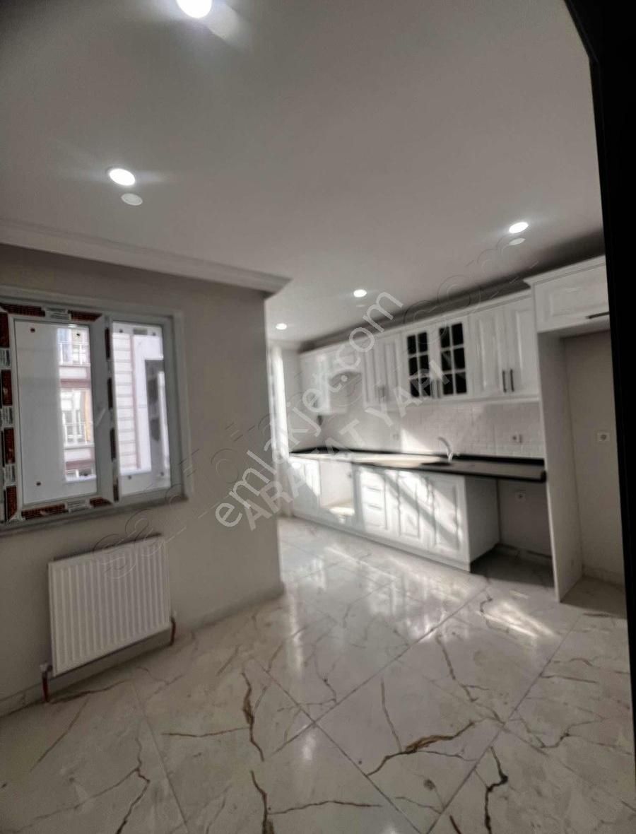 Arnavutköy Anadolu Satılık Daire ARNAVUTKÖYDE SATILIK 2+1 DAİRE