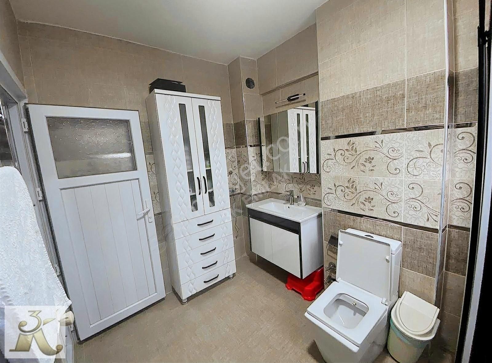 Sultangazi Gazi Kiralık Daire 3k Emlaktan Full Eşyalı 2+1 3 Balkonlu Kiralık 120 M2 Daire