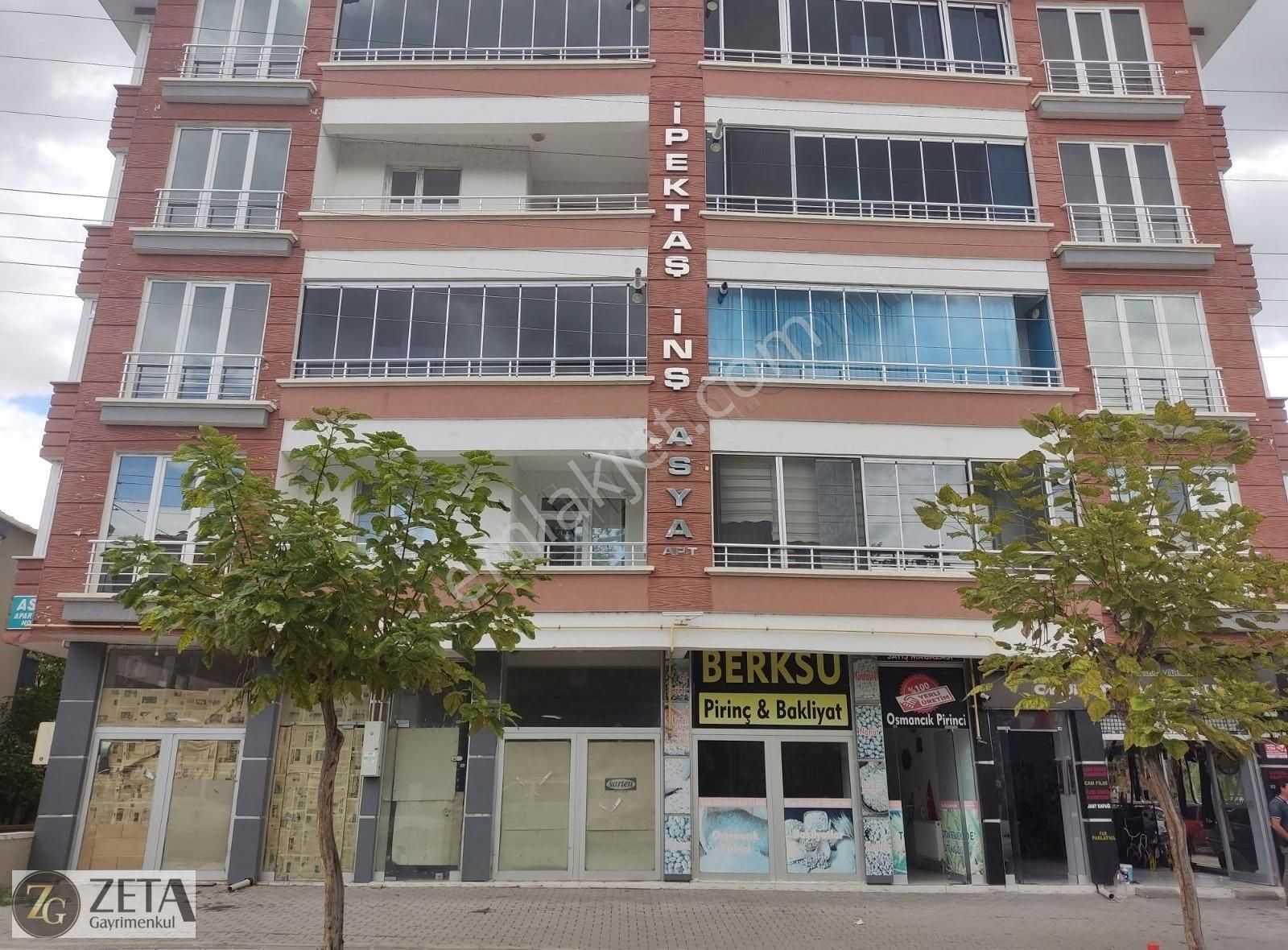 Osmancık Cumhuriyet Kiralık Daire CUMHURİYET MAHALLESİ'NDE 3+1 KİRALIK DAİRE