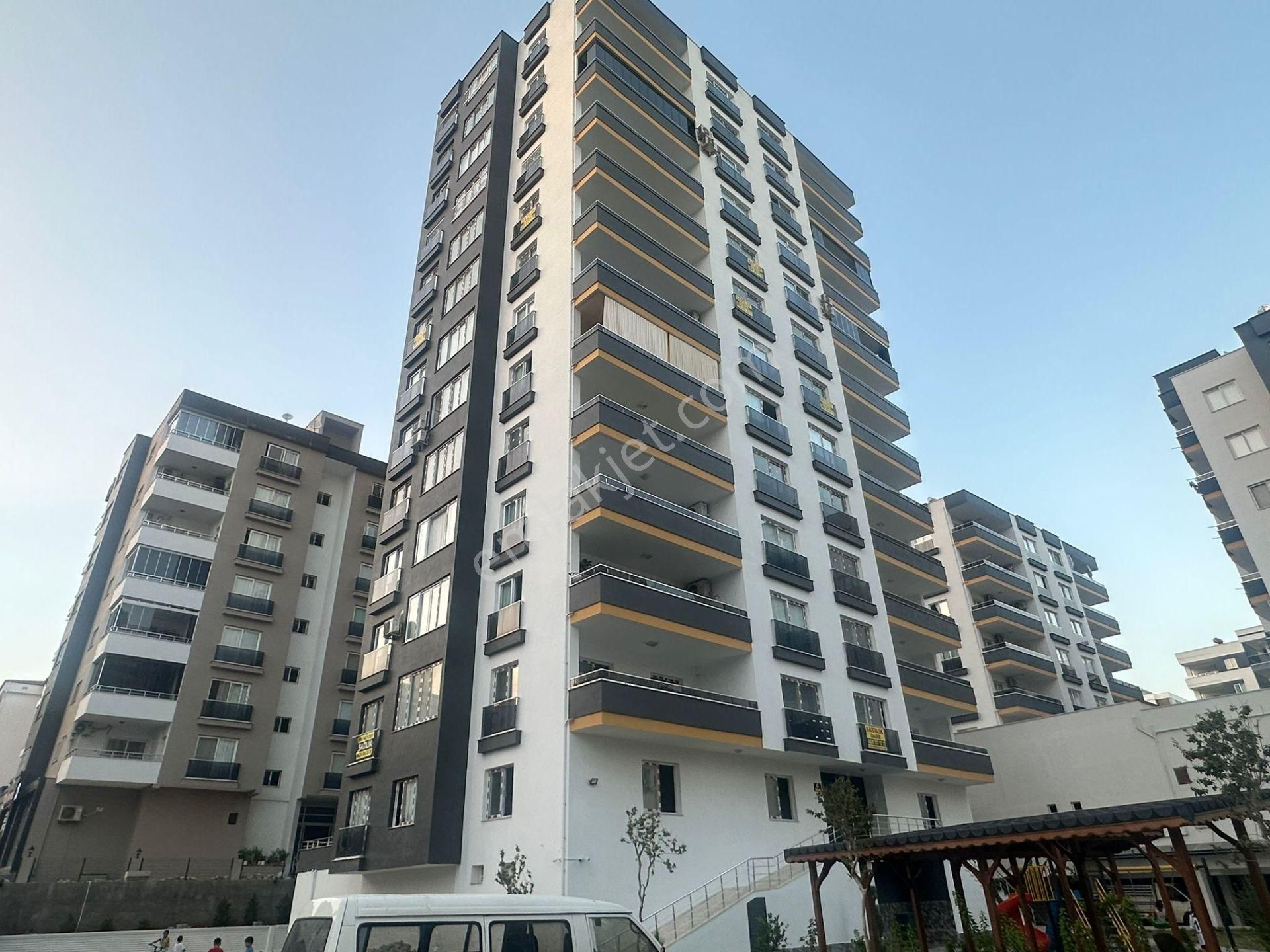 Erdemli Akdeniz Satılık Daire  SATILIK DAİRE 4+1 MERKEZ ERDEMLİ MERSİN 