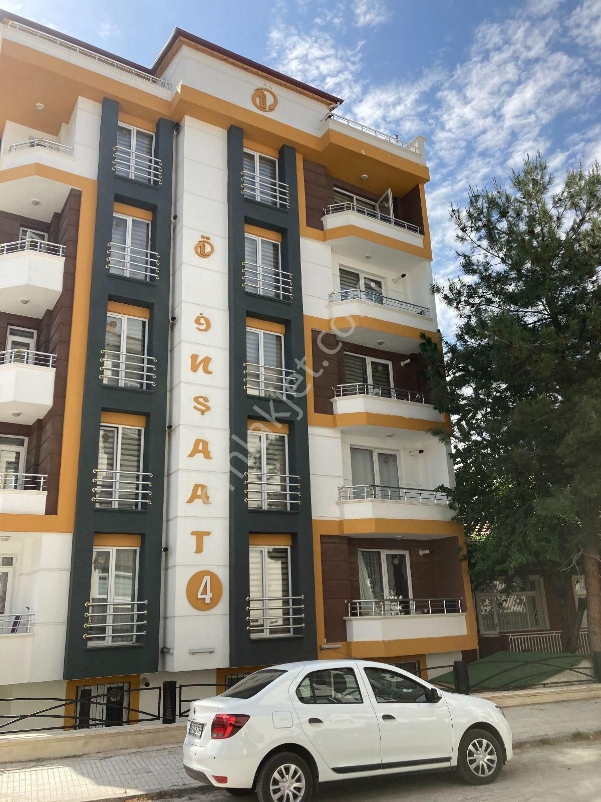 Merzifon Sofular Kiralık Daire Emlakcım'dan Kiralık 1+1 Eşyalı Lüks Daire