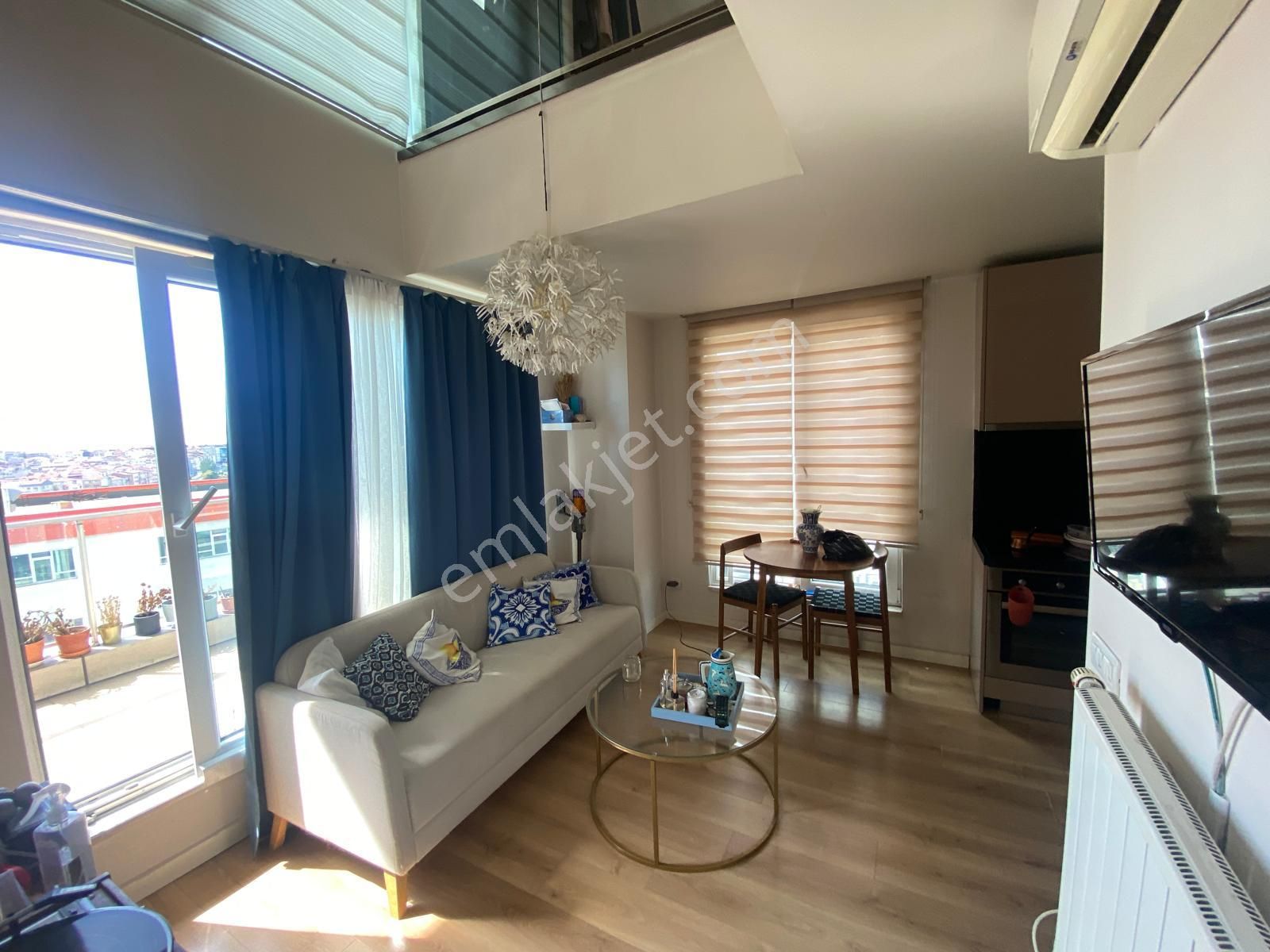 Eyüpsultan Topçular Satılık Residence  Nef İki Haliç'de Loft Teraslı 1+1 Satılık Daire