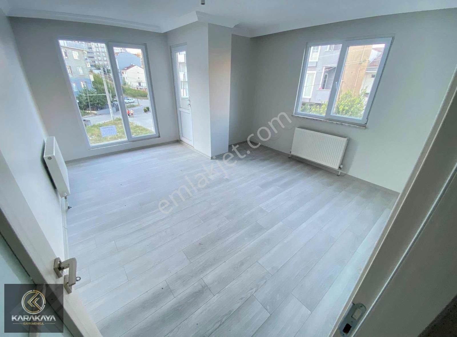 Gebze İstasyon Satılık Daire GEBZE İSTASYON MAH 3+1 130 m² FIRSAT ARAKAT