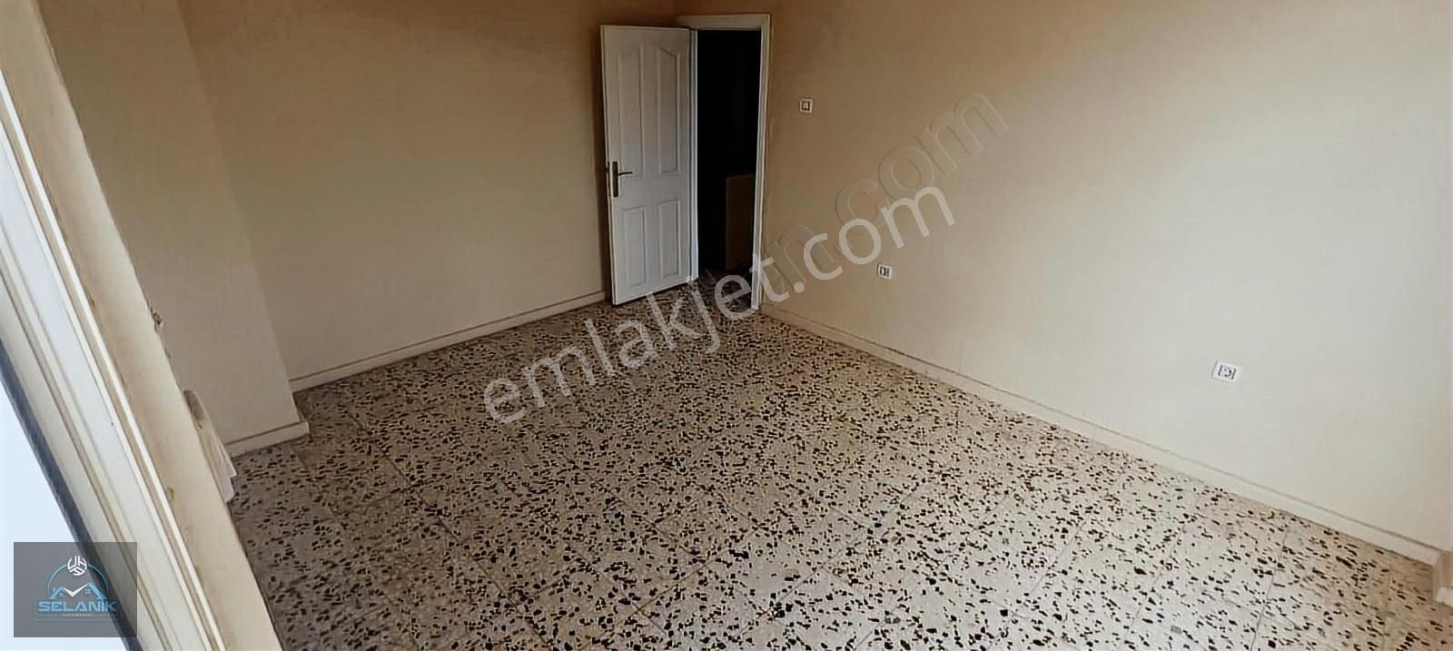 Seyhan Yeşiloba Kiralık Daire **selanikten Sabancı Sitelerinde 2+1 Kapalı Mutfak Geniş Daire**